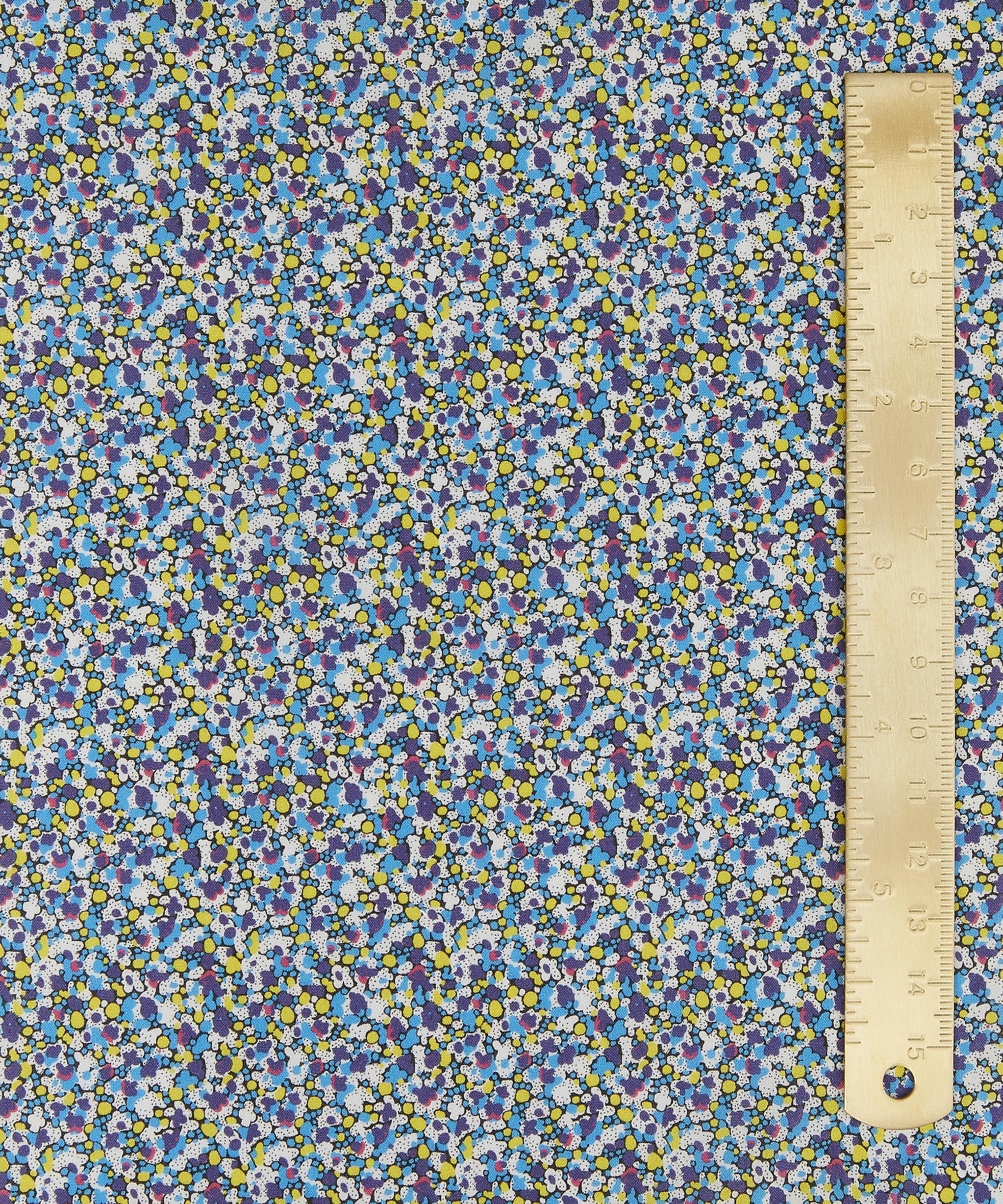 Liberty Fabrics - Pepper Tana Lawn™ Cotton image number 4