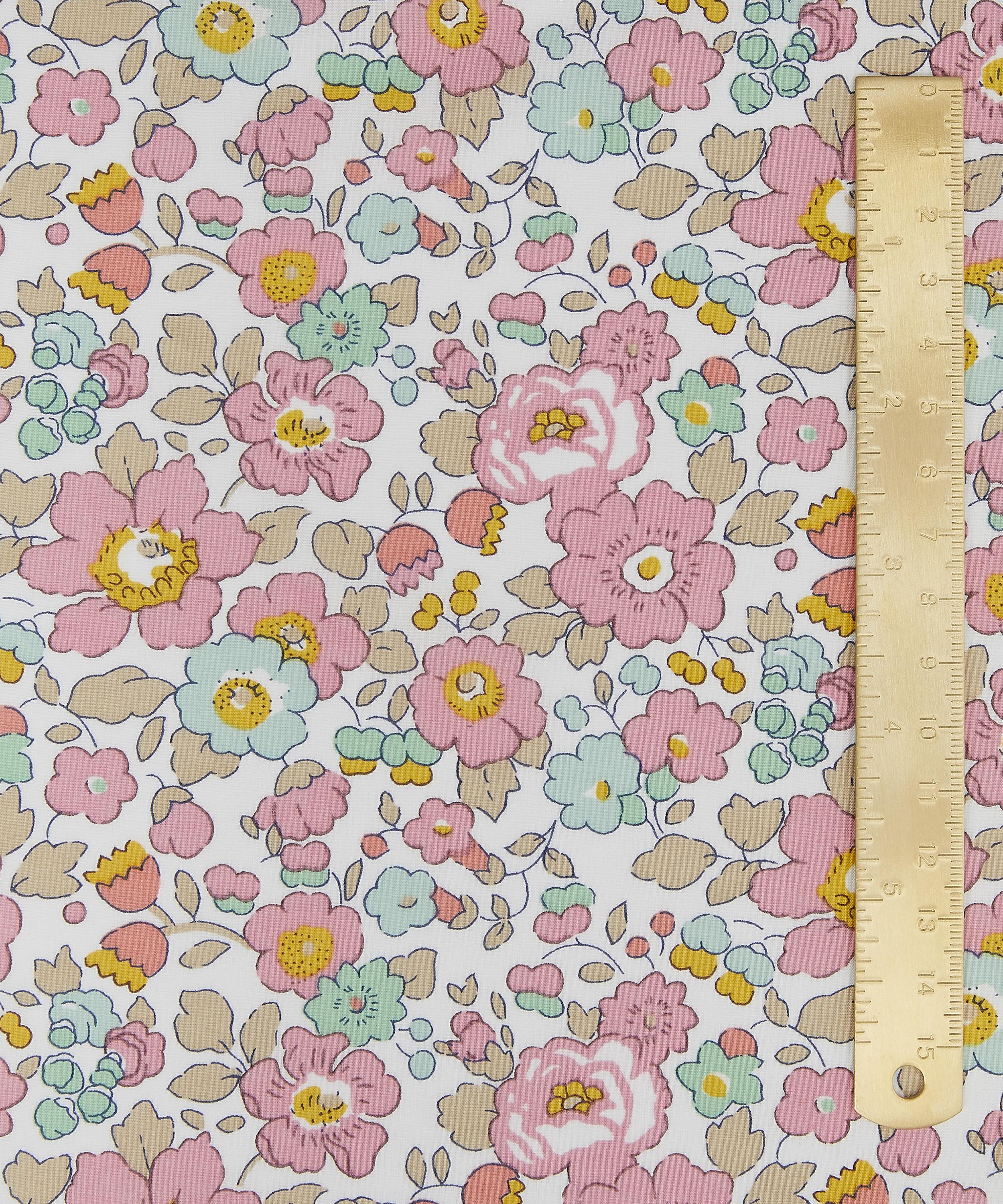 Liberty Fabrics - Betsy Tana Lawn™ Cotton image number 5