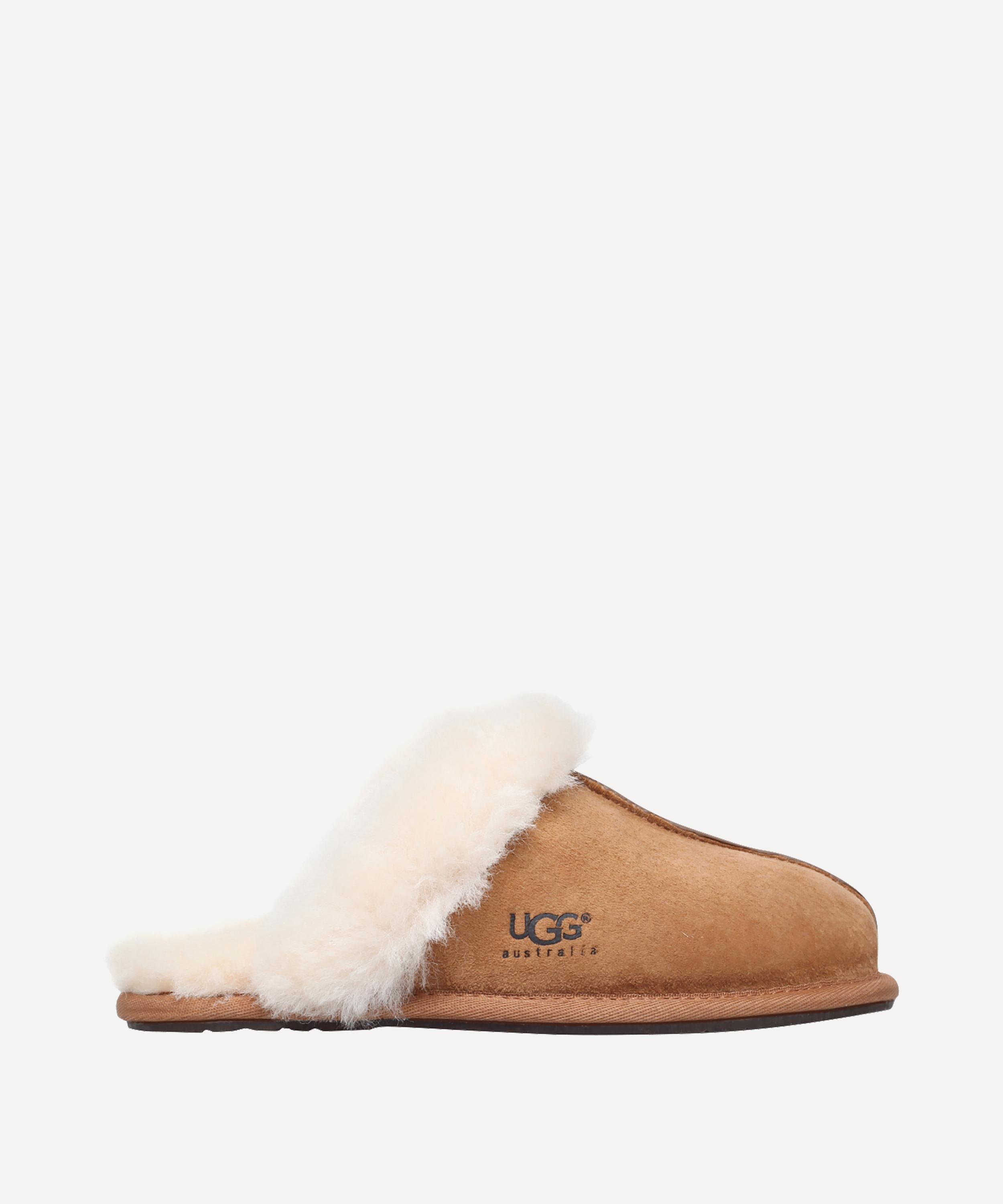 Tan clearance ugg slippers