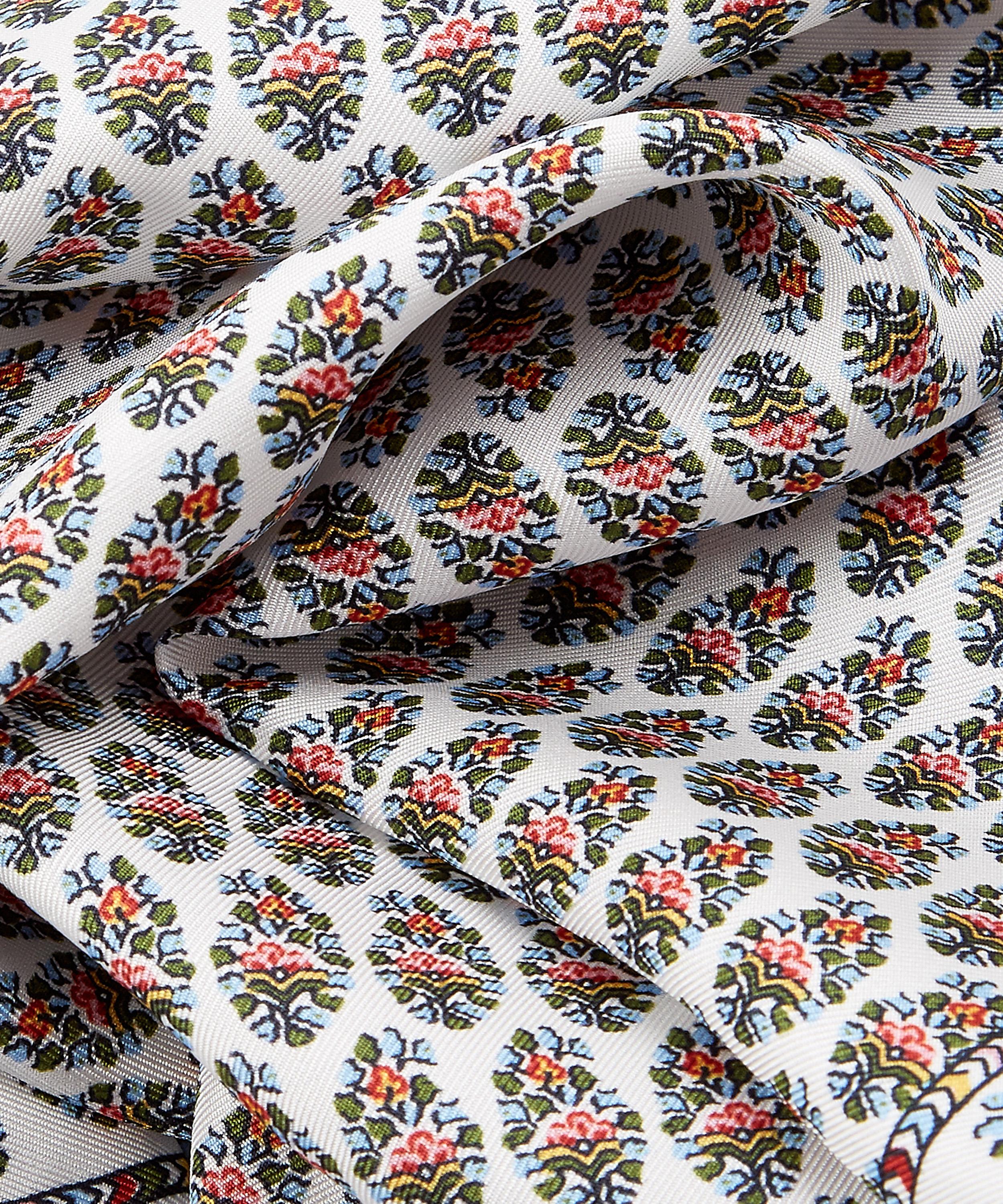 Liberty - Oval Summer Wedding Printed Silk Pocket Square image number 3