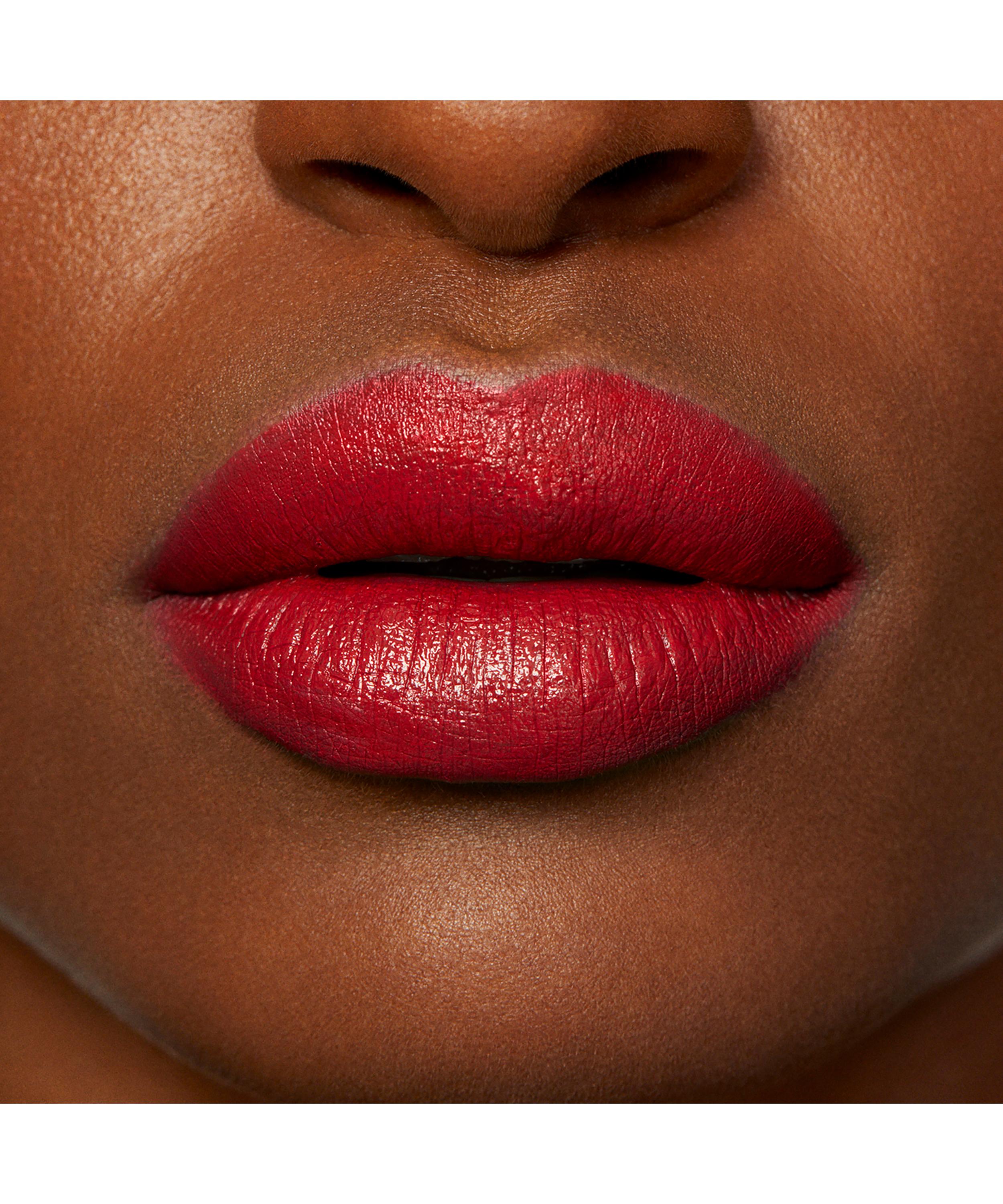 rouge essentiel silky crème lipstick