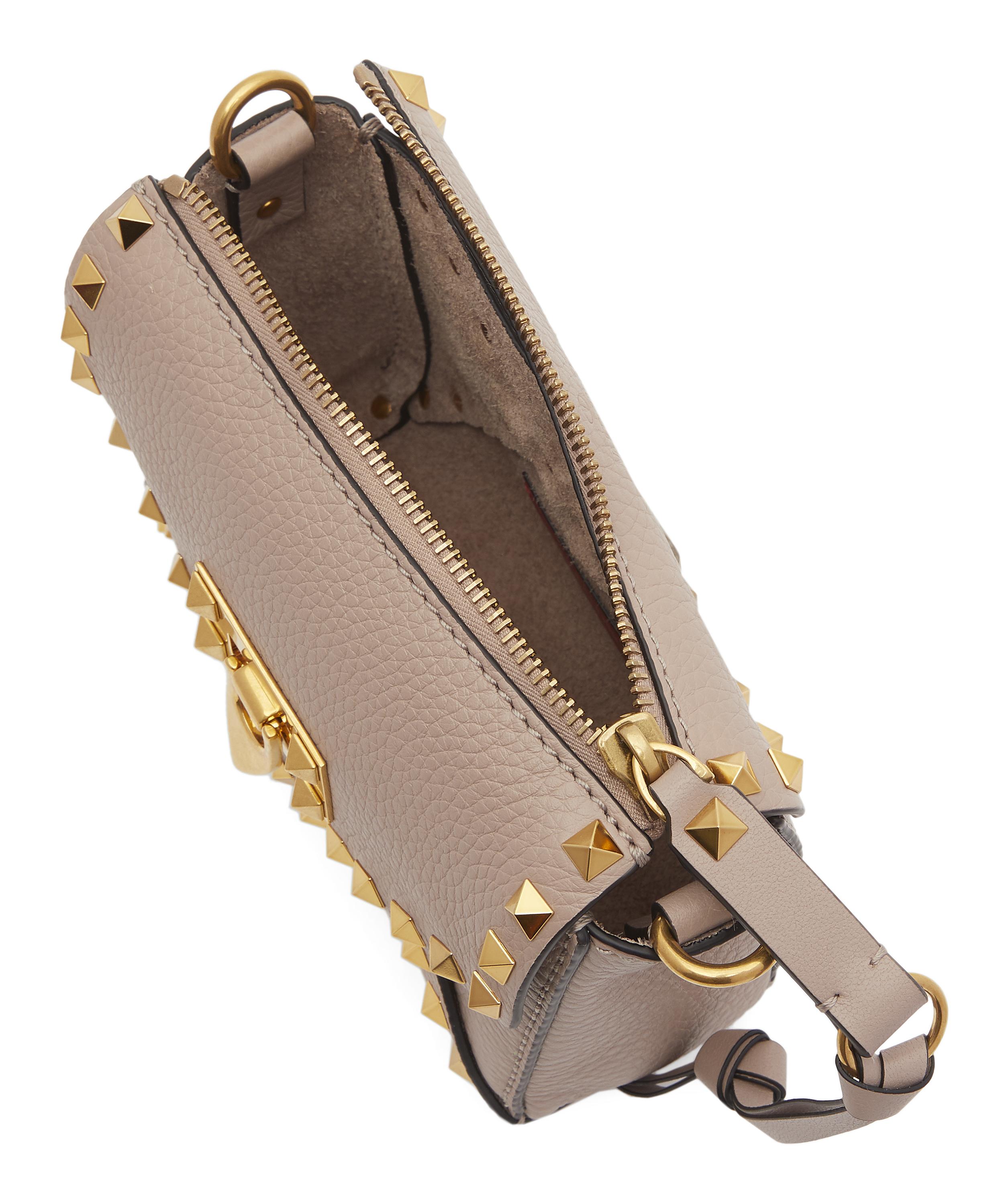 valentino rockstud hype