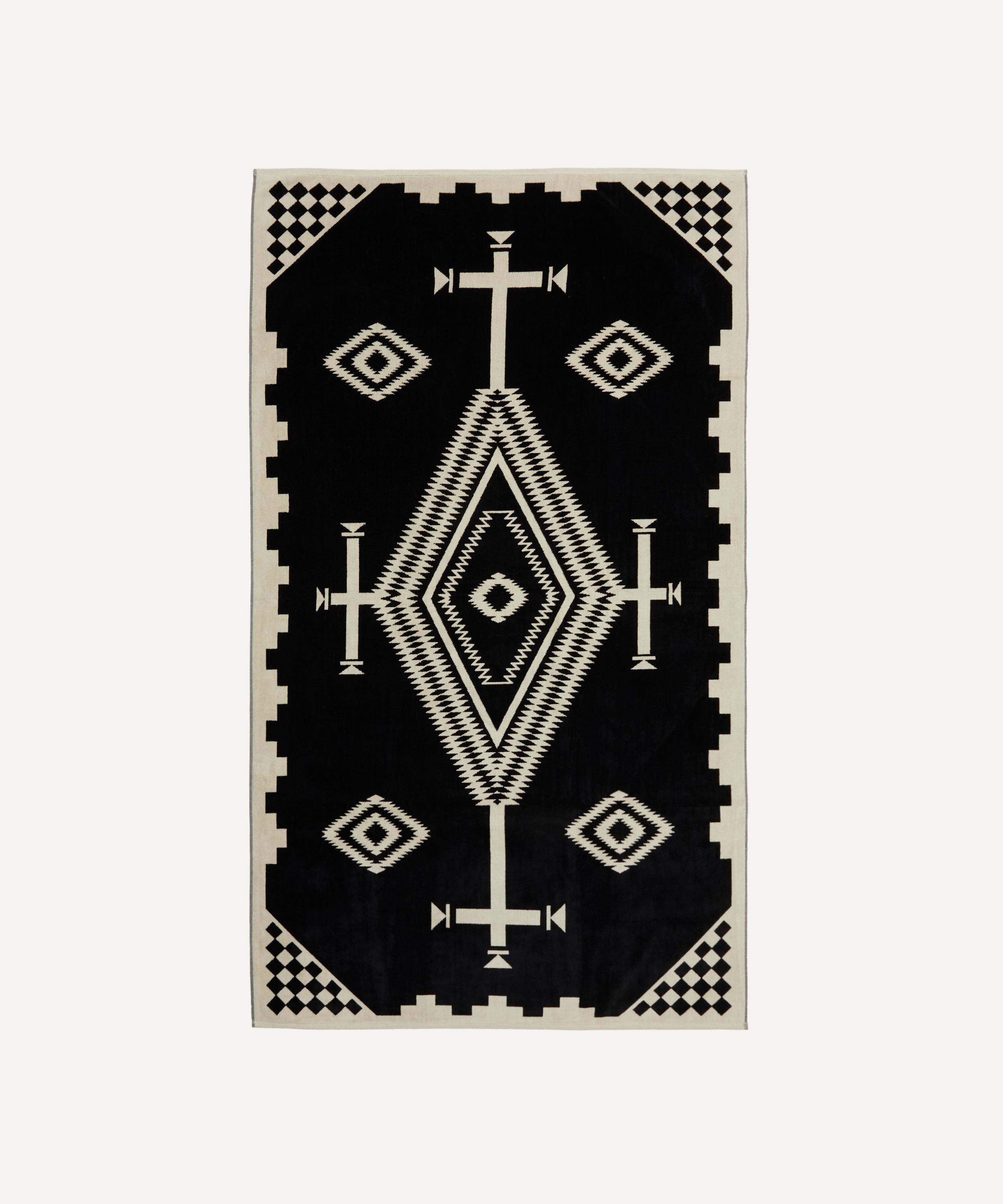 Pendleton - Oversized Jacquard Towel