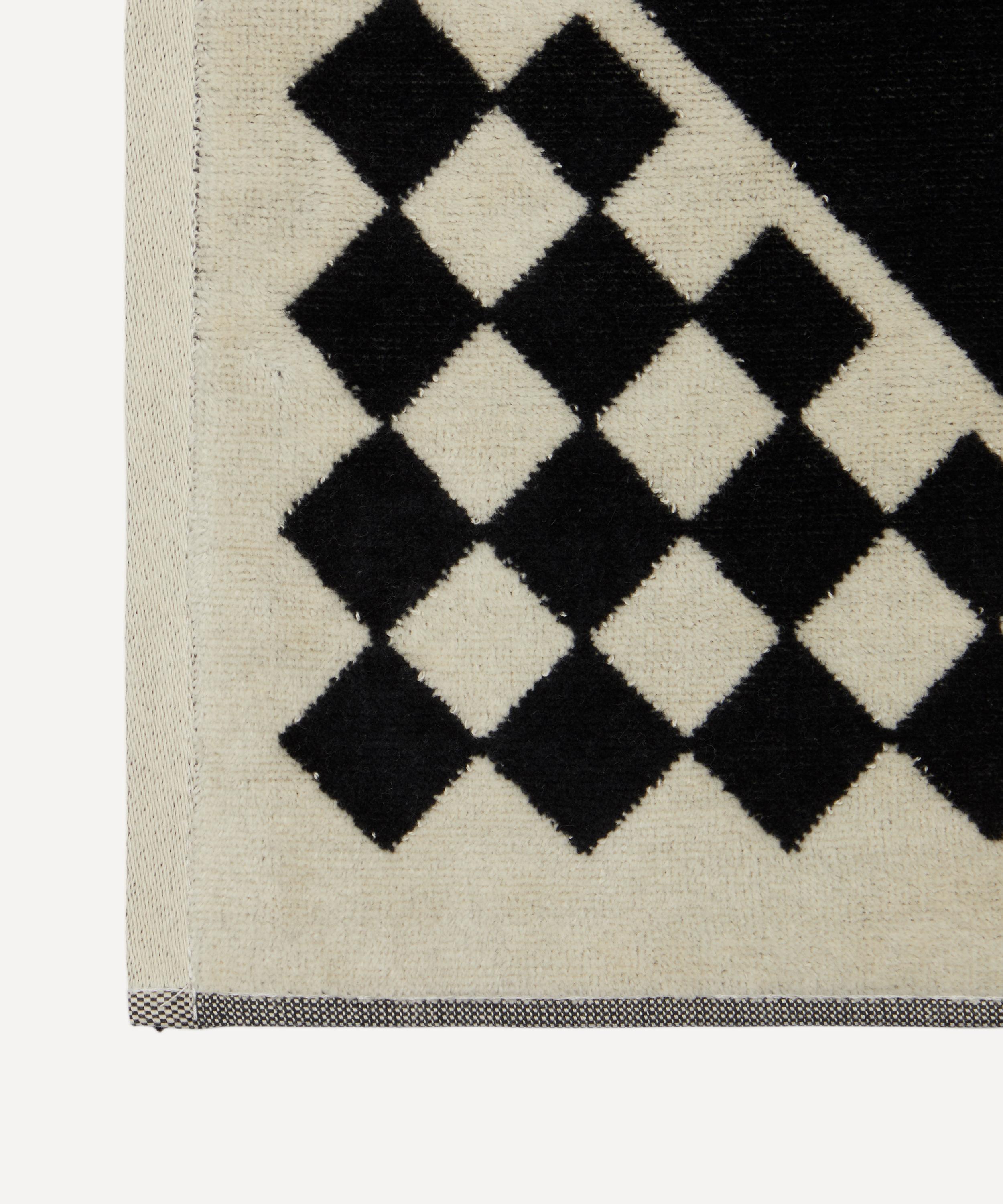 Pendleton - Oversized Jacquard Towel image number 3