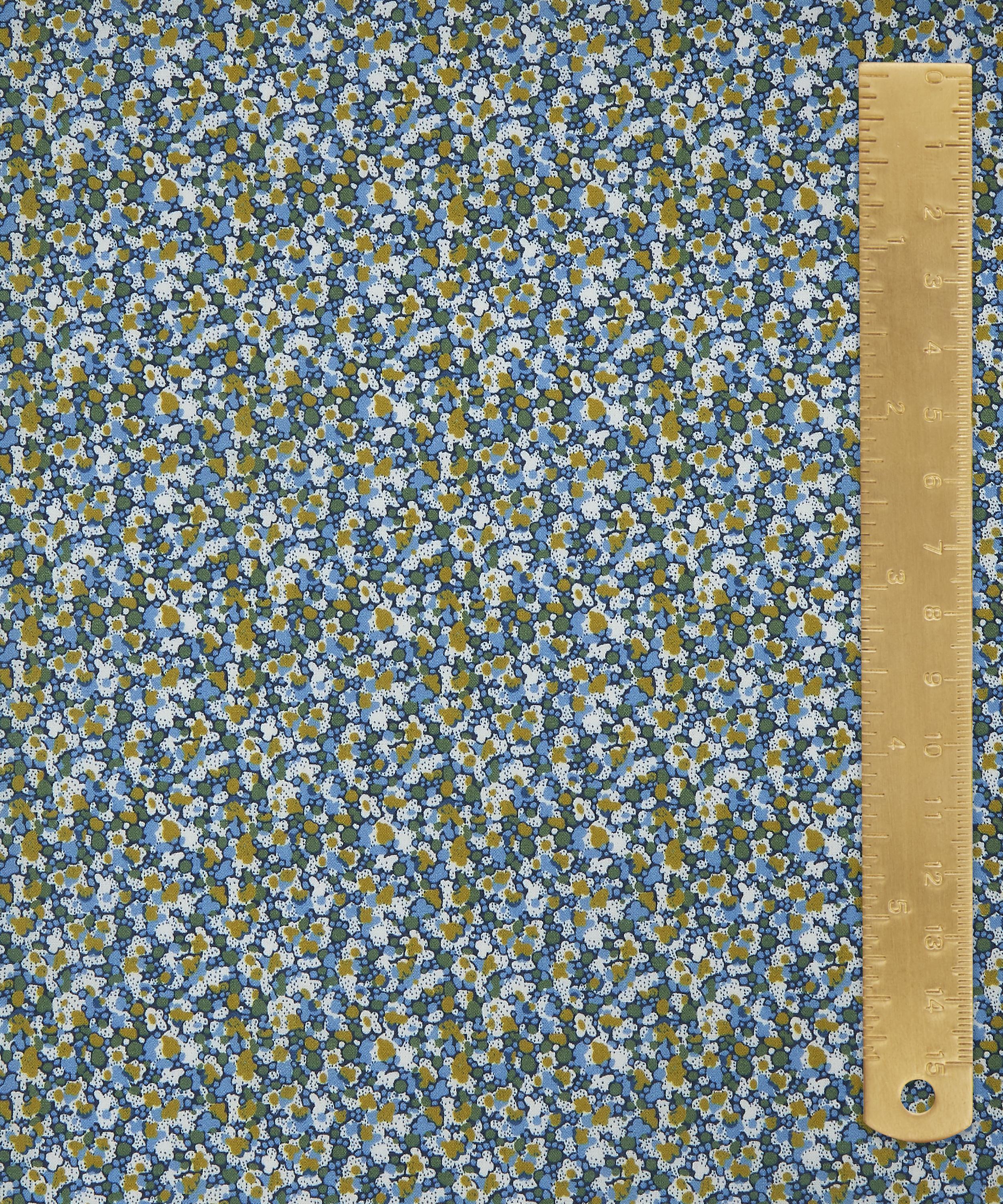 Liberty Fabrics - Pepper Tana Lawn™ Cotton image number 5