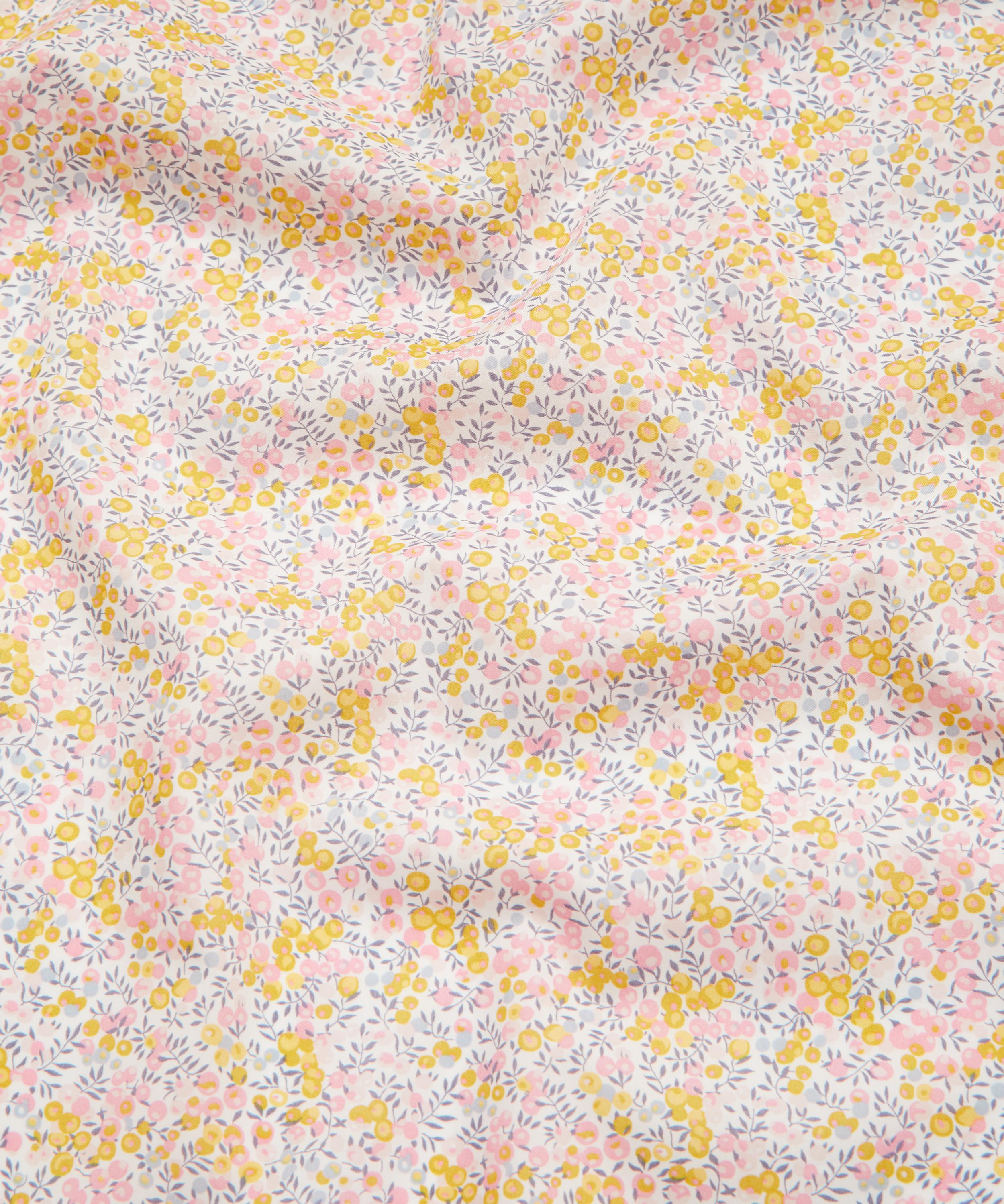 Liberty Fabrics - Wiltshire Bud Tana Lawn™ Cotton image number 4