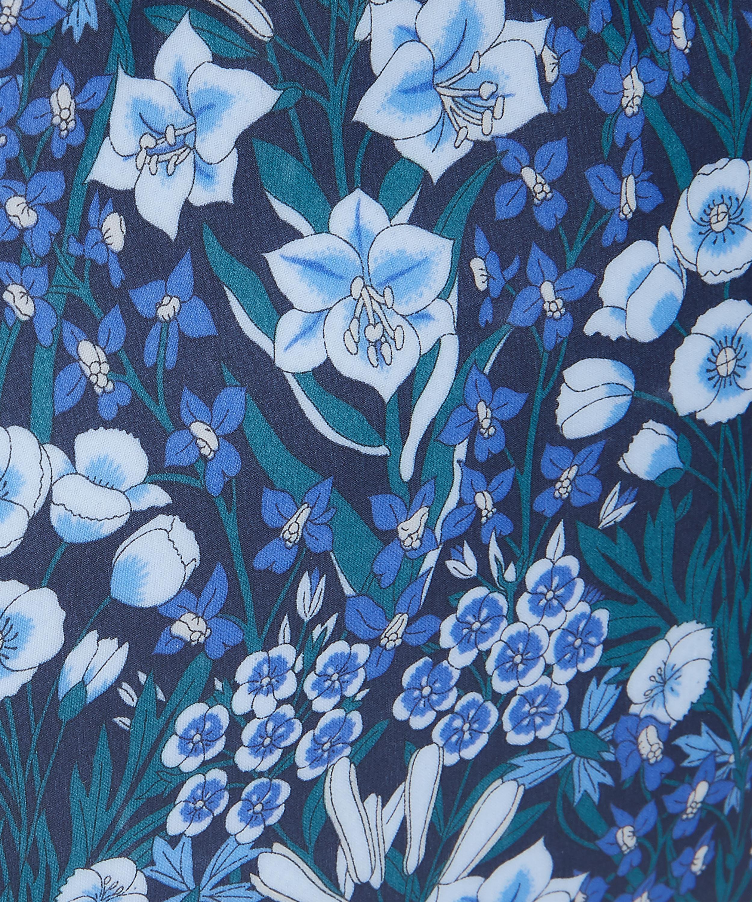 Liberty - Medium Mountain Primrose Wash Bag image number 3