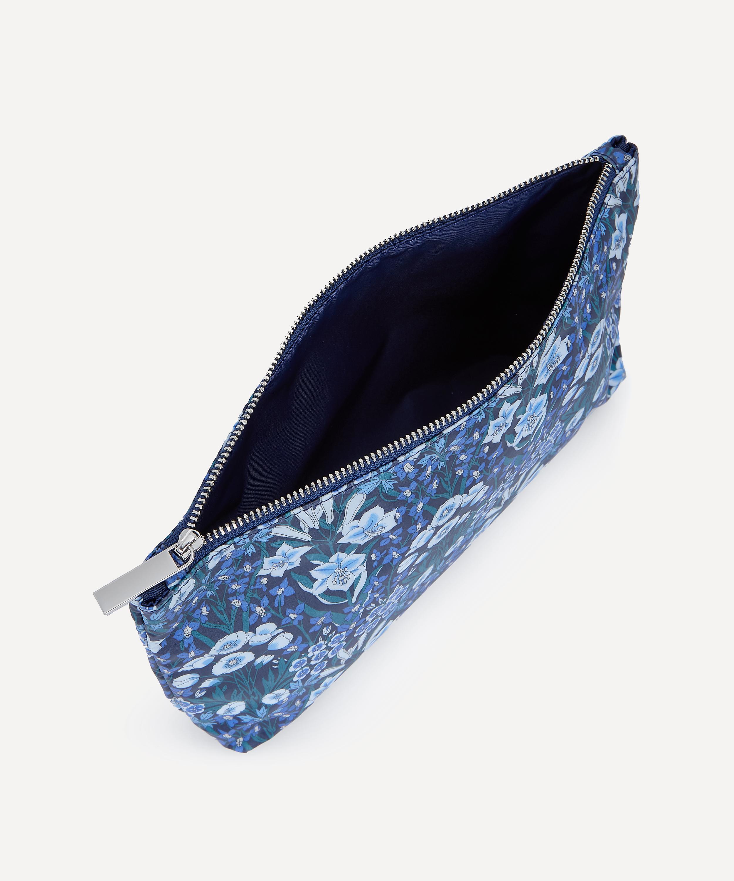 Liberty - Medium Mountain Primrose Wash Bag image number 4