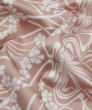 Liberty - Ianthe Cotton Sateen Double Duvet Cover Set image number 4