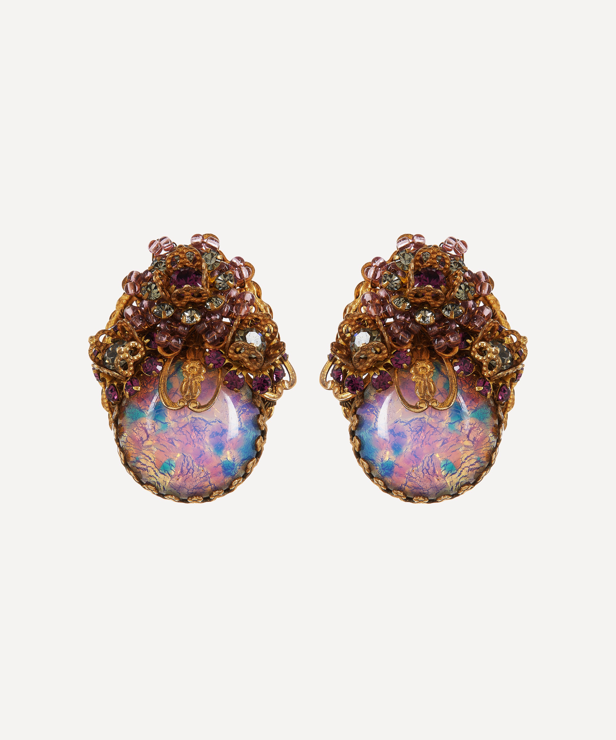 Designer Vintage - 1940s Miriam Haskell Gilt Faux Opal Clip-On Earrings image number 0