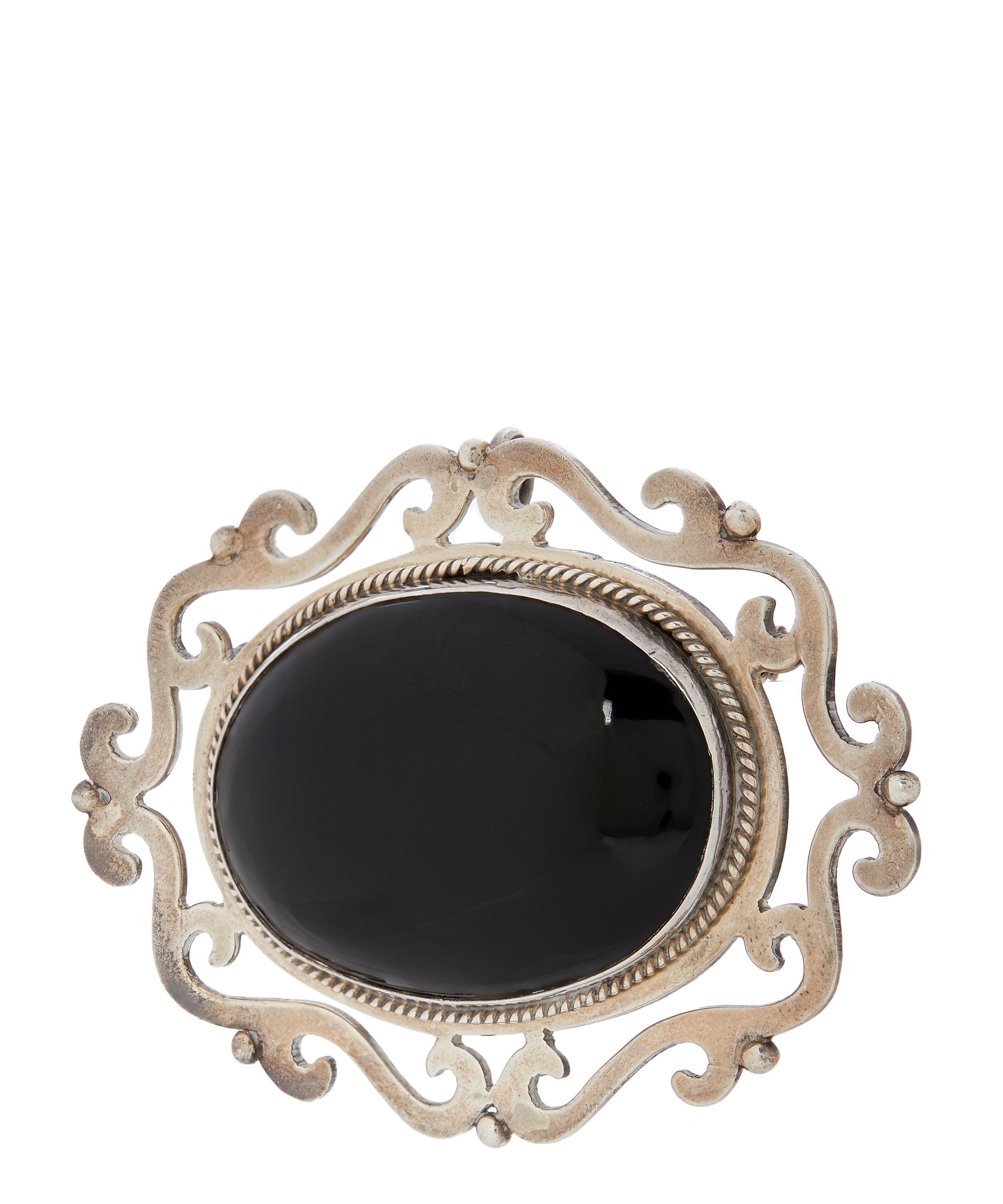 Designer Vintage - 1970s Silver Black Onyx Brooch image number 2