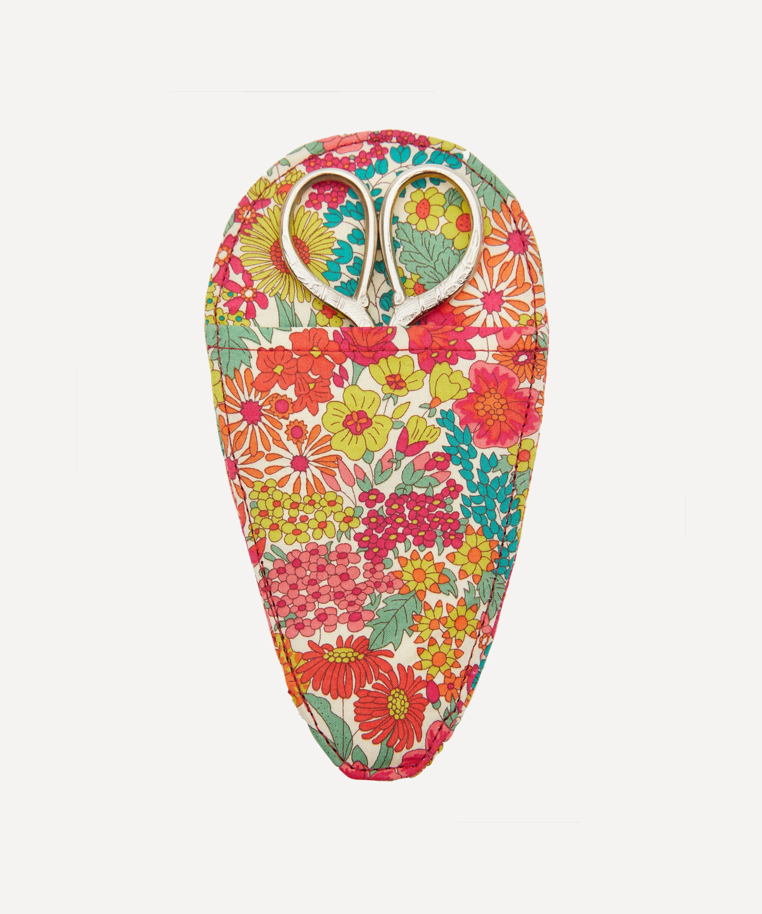 Liberty - Margaret Annie Print Sewing Scissors in Pouch image number 0