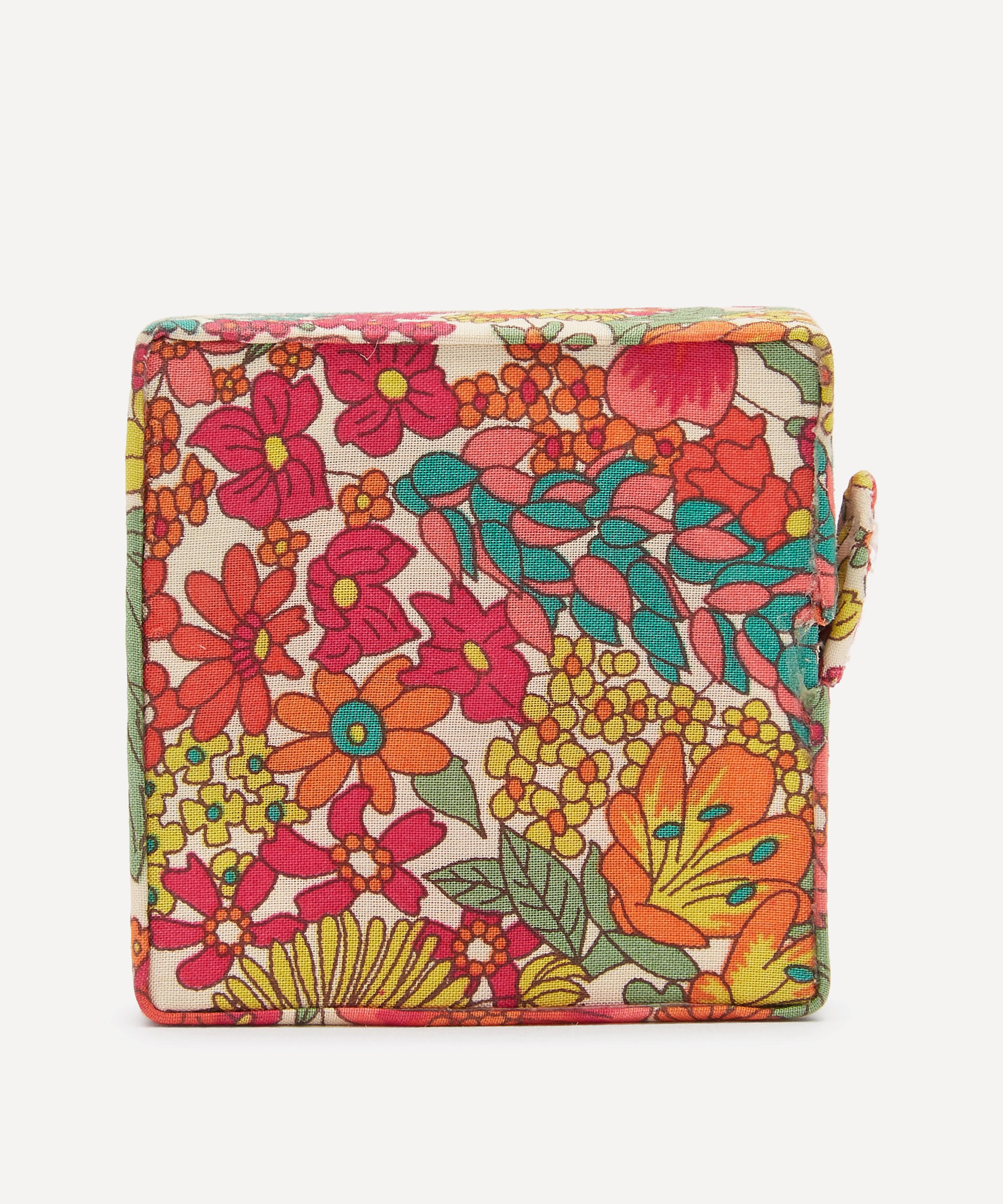 Liberty - Margaret Annie Print Square Measuring Tape image number 1