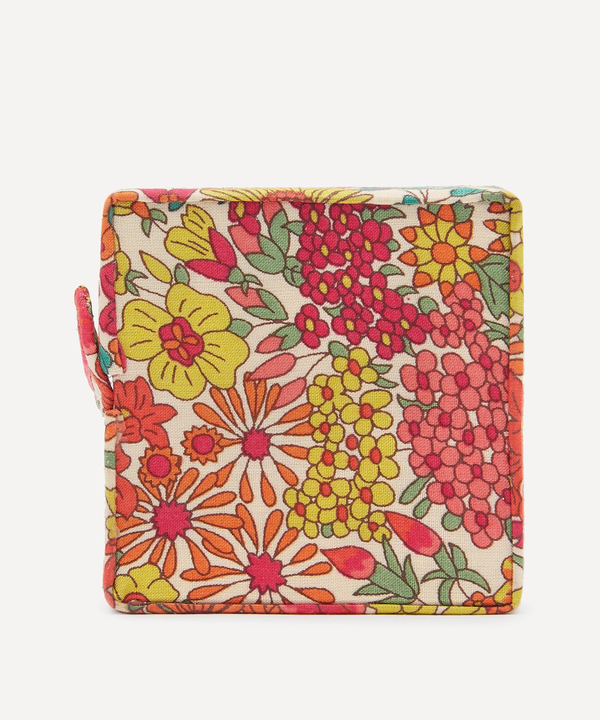 Liberty - Margaret Annie Print Square Measuring Tape image number 2