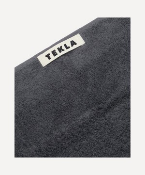 Tekla - Organic Cotton Bath Sheet in Charcoal Grey image number 2