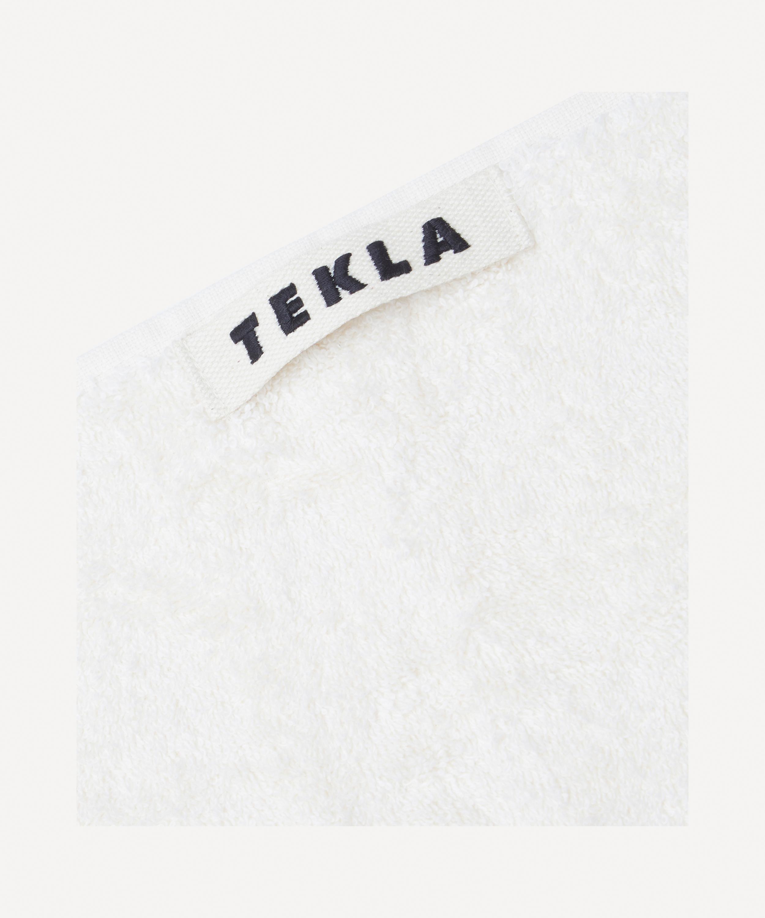 Tekla - Organic Cotton Washcloth in Ivory image number 2