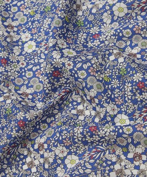 Liberty Fabrics - June’s Meadow Tana Lawn™ Cotton image number 3
