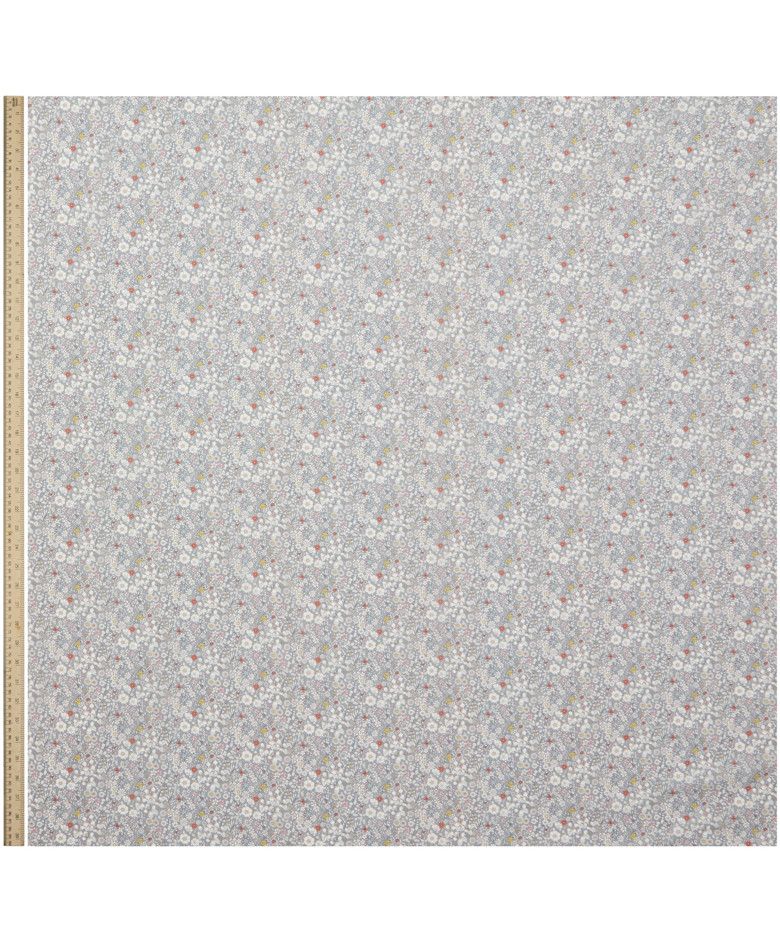 Liberty Fabrics - June’s Meadow Tana Lawn™ Cotton image number 2