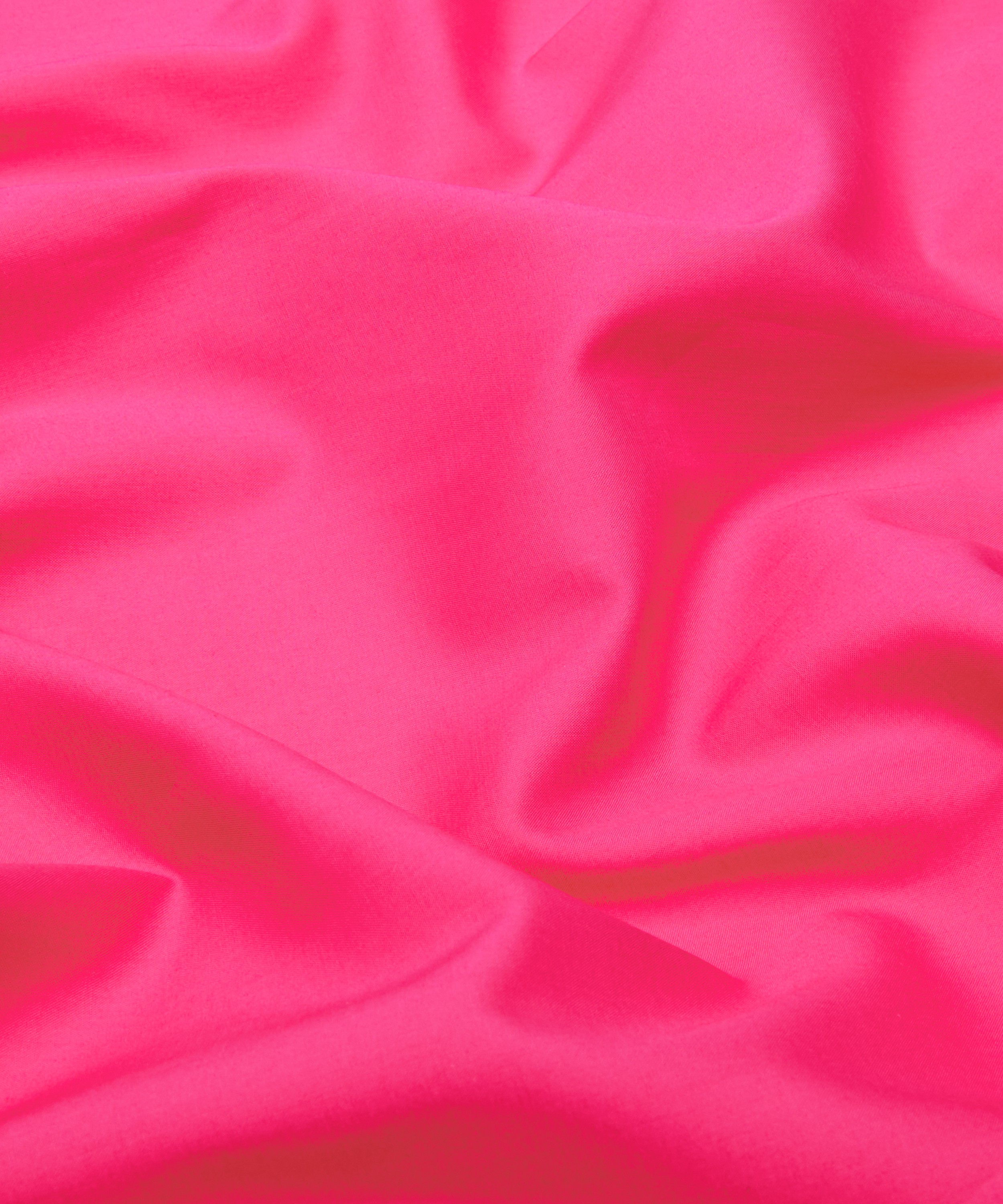 Liberty Fabrics - Dark Pink Plain Tana Lawn™ Cotton image number 3