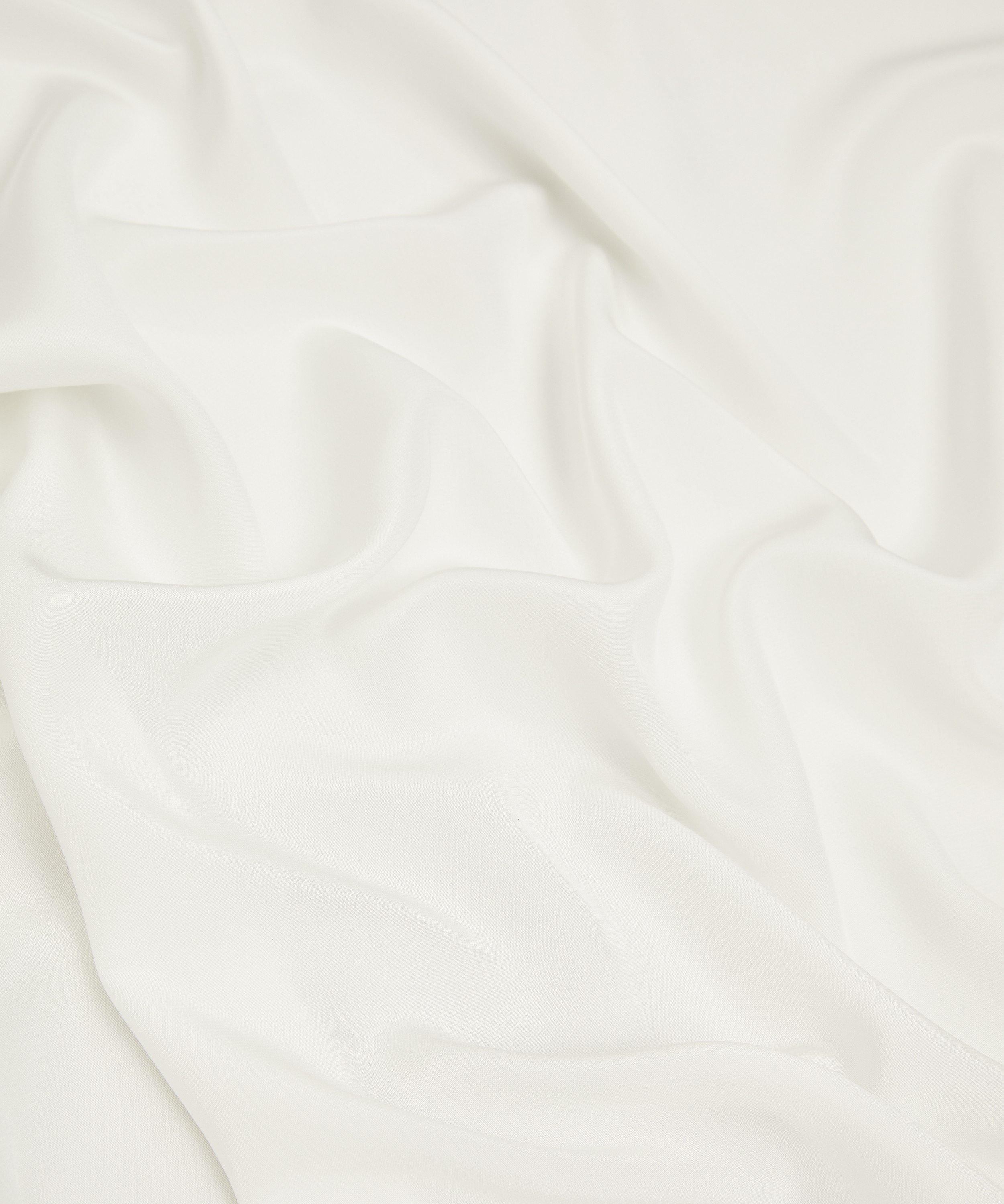 Liberty Fabrics - Ice White Plain Silk Crepe de Chine image number 3