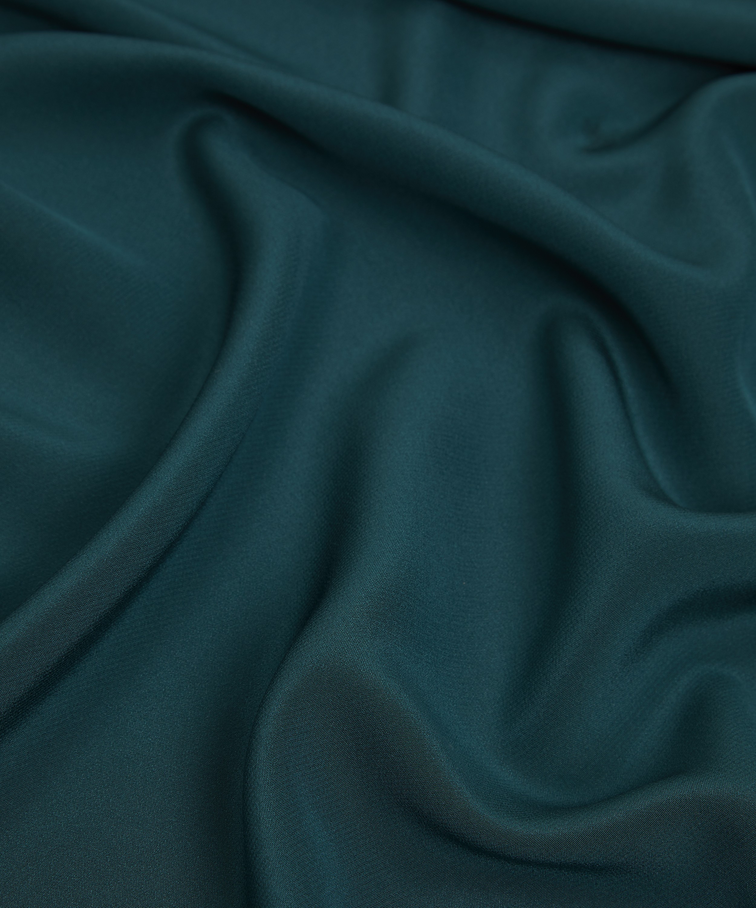 Liberty Fabrics - Malachite Plain Silk Crepe de Chine image number 3