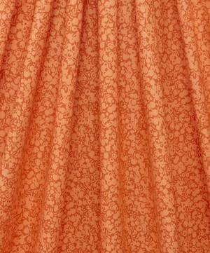 Liberty Fabrics - Clementine Wiltshire Shadow Lasenby Quilting Cotton image number 2