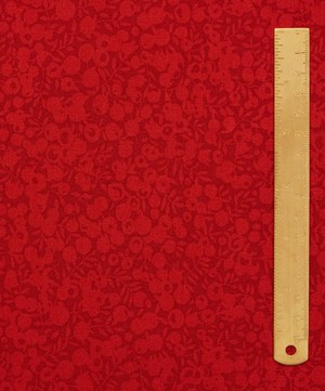 Liberty Fabrics - Ruby Wiltshire Shadow Lasenby Quilting Cotton image number 5