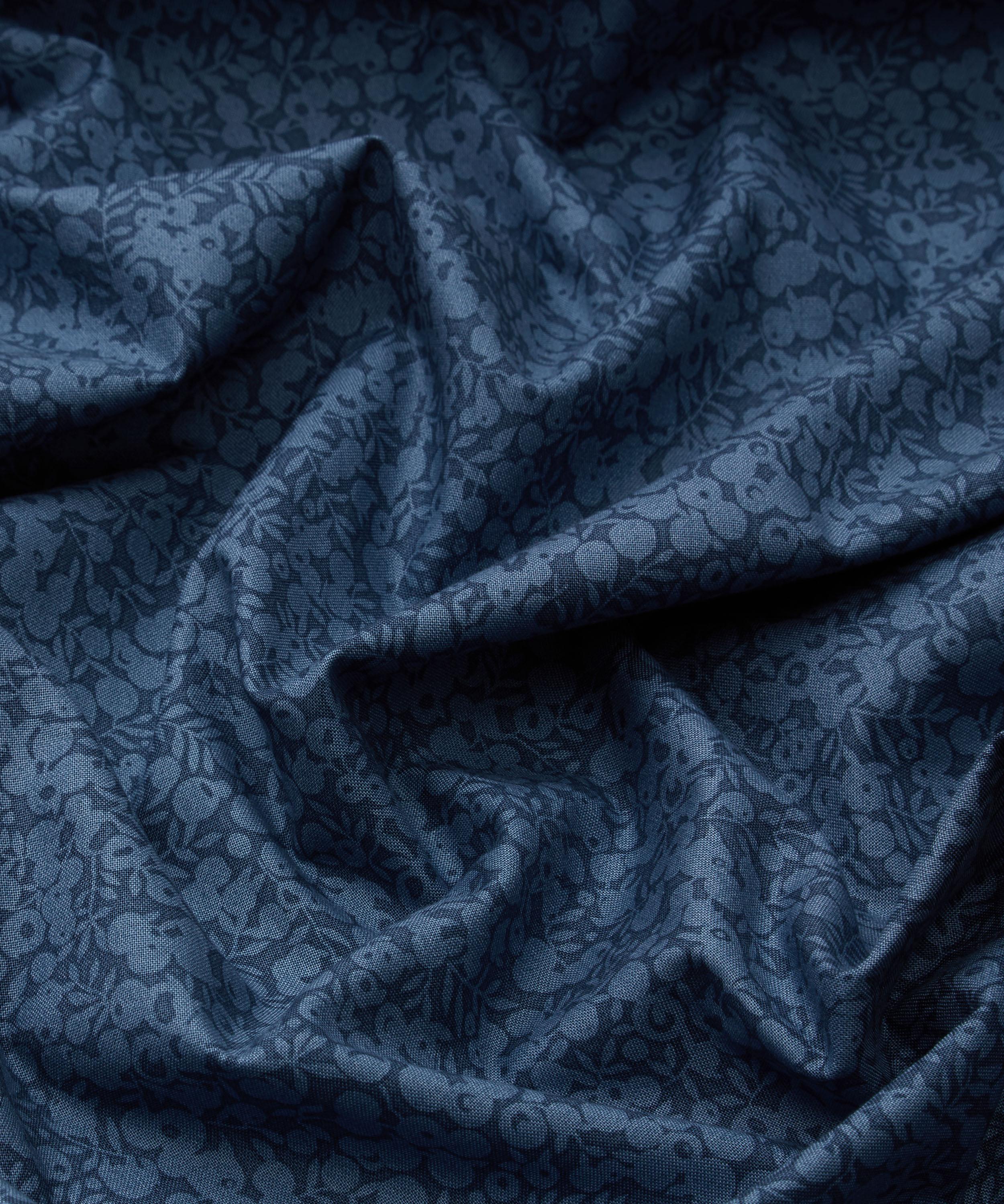 Liberty Fabrics - Chambray Wiltshire Shadow Lasenby Quilting Cotton image number 4