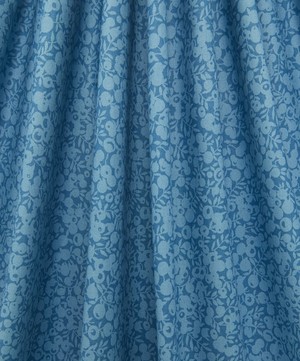 Liberty Fabrics - Azure Wiltshire Shadow Lasenby Quilting Cotton image number 3