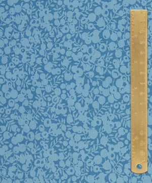 Liberty Fabrics - Azure Wiltshire Shadow Lasenby Quilting Cotton image number 5