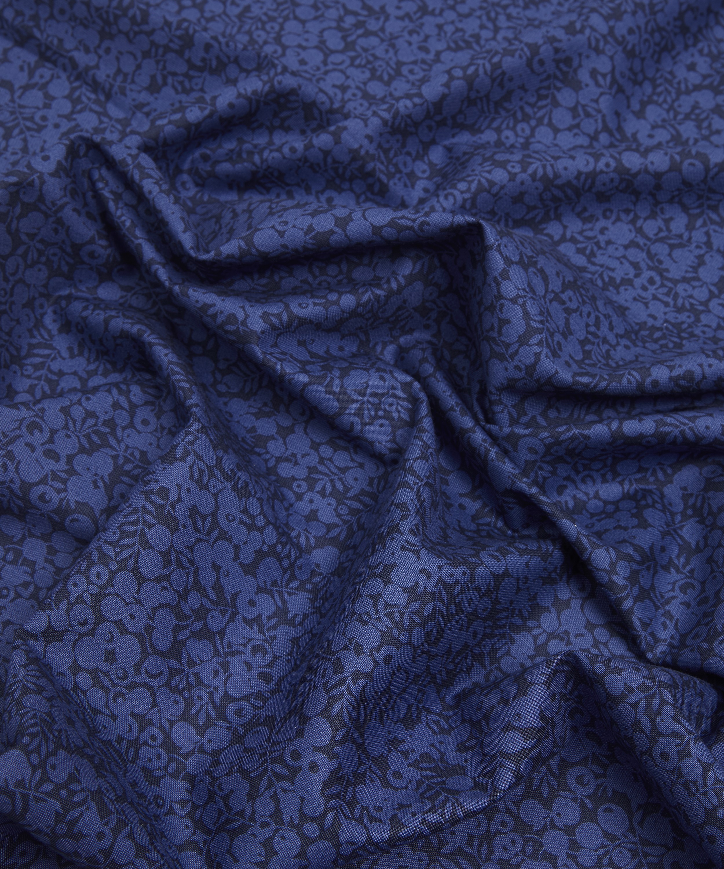 Liberty Fabrics - Midnight Ink Wiltshire Shadow Lasenby Quilting Cotton image number 3