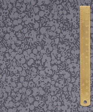 Liberty Fabrics - Granite Wiltshire Shadow Lasenby Quilting Cotton image number 4
