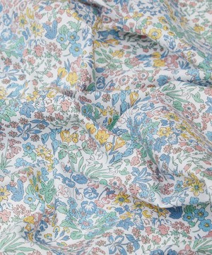 Liberty Fabrics - Wisely Flowers Lasenby Quilting Cotton image number 3