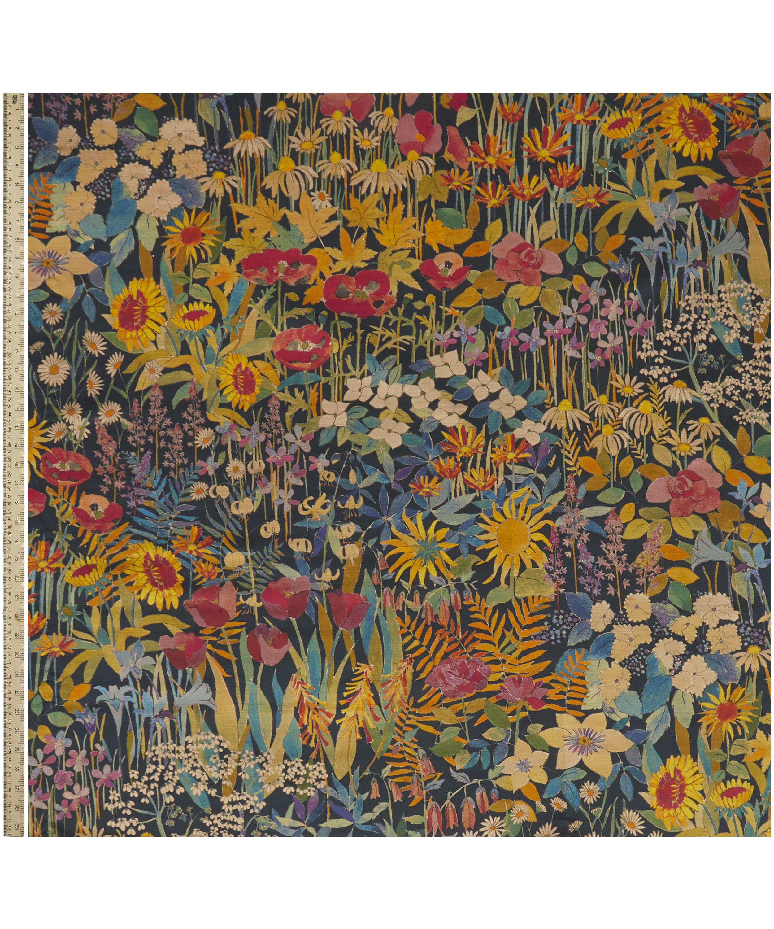 Liberty Interiors - Faria Flowers Vintage Velvet in Lichen image number 1