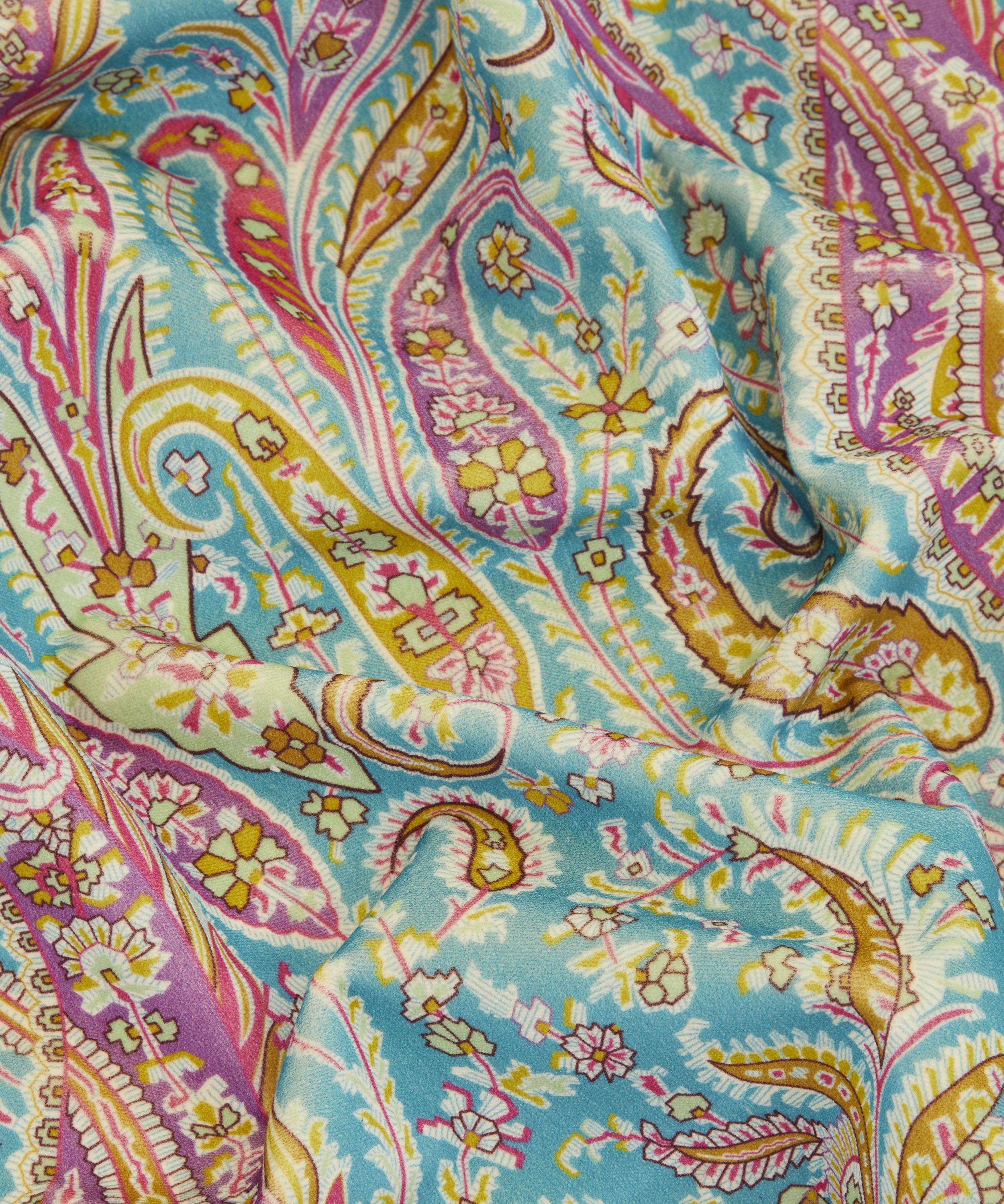 Liberty Interiors - Felix Raison Cotton Velvet in Jade image number 2