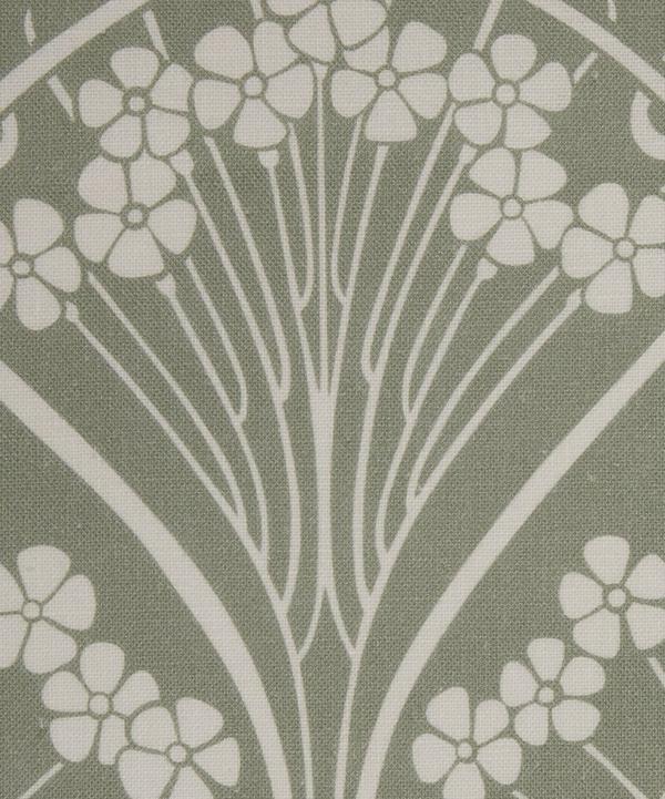 Liberty Interiors - Ianthe Bloom Mono Chiltern Linen in Lichen image number null