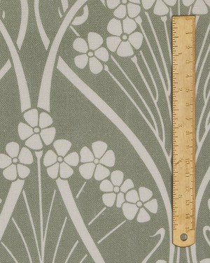 Liberty Interiors - Ianthe Bloom Mono Chiltern Linen in Lichen image number 3