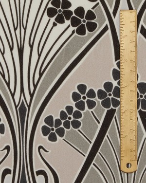 Liberty Interiors - Ianthe Bloom Multi Cotton Velvet in Pewter Dark image number 4