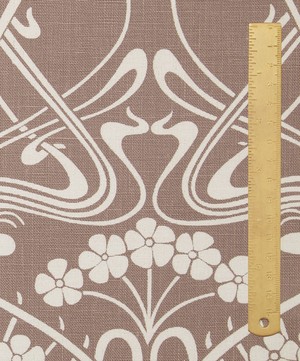 Liberty Interiors - Ianthe Bloom Stencil Chiltern Linen in Lacquer image number 3