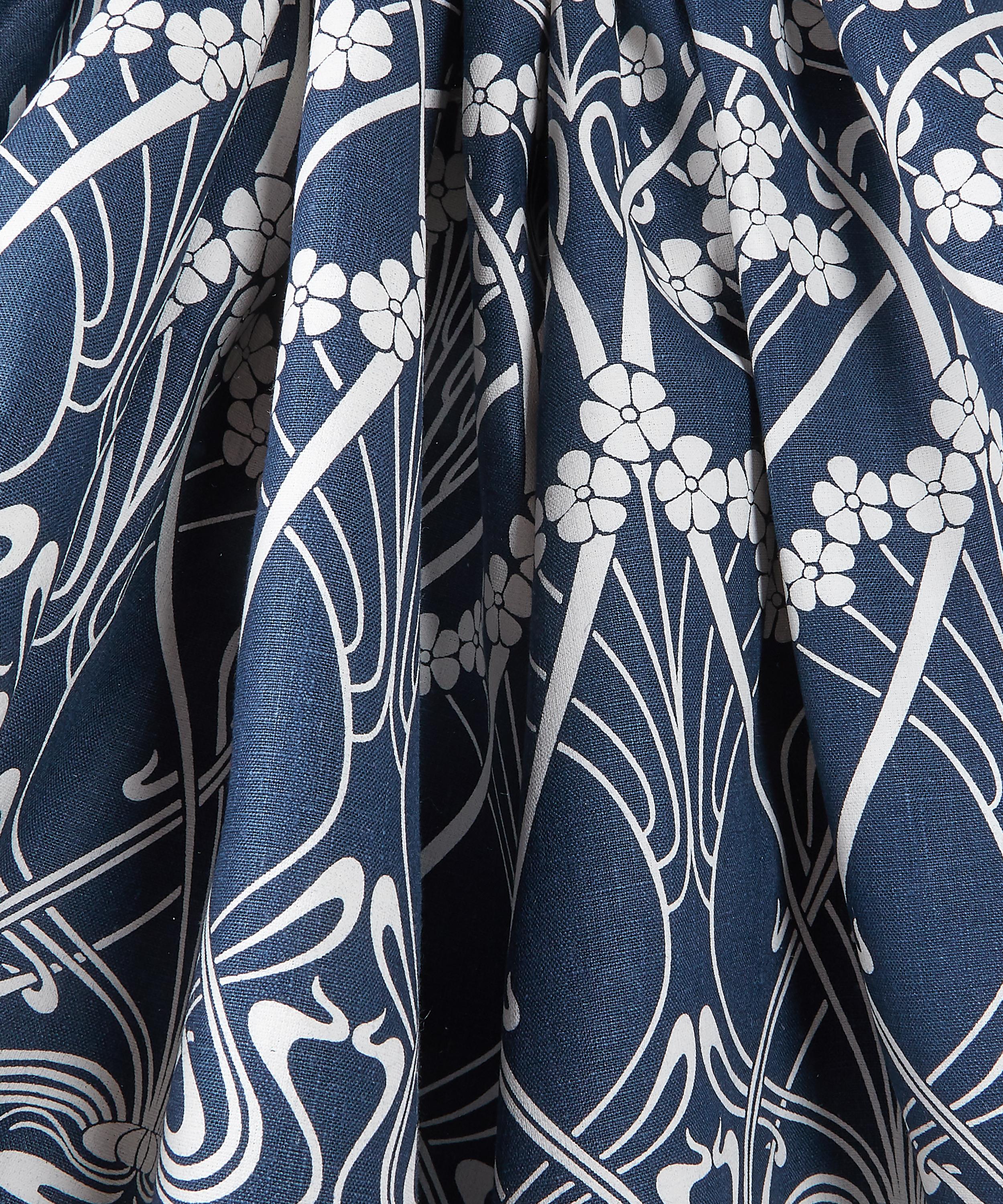 Liberty Interiors - Ianthe Bloom Stencil Chiltern Linen in Pewter image number 2