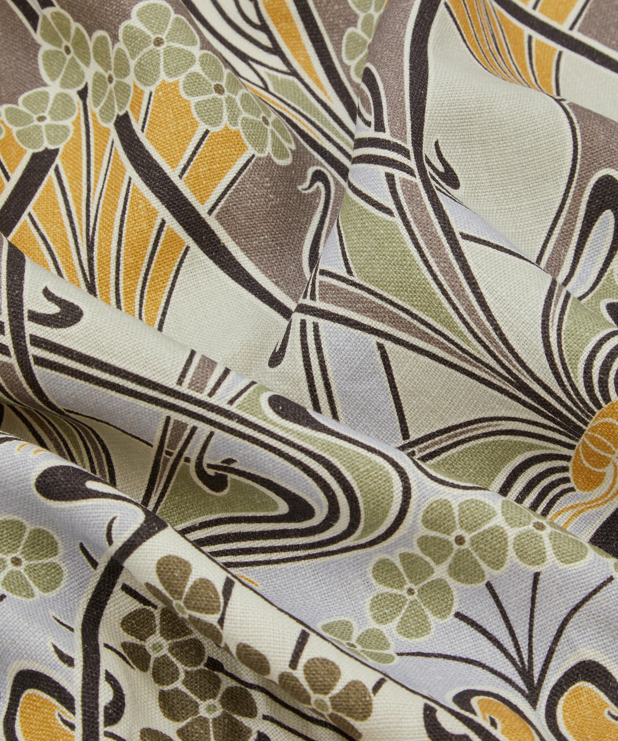Liberty Interiors - Ianthe Bloom Multi Ladbroke Linen in Dragonfly image number 4