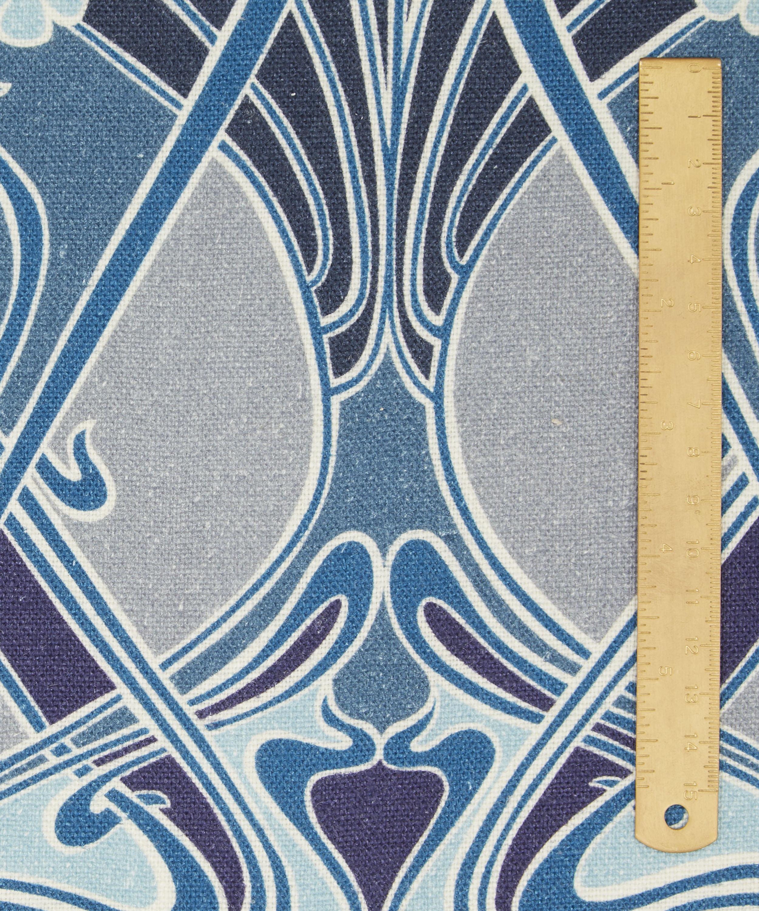 Liberty Interiors - Ianthe Bloom Multi Ladbroke Linen in Lapis image number 3