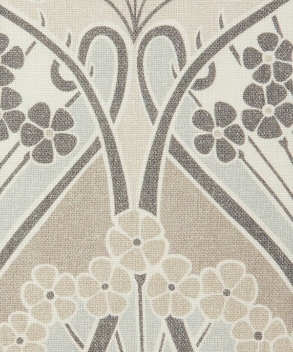 Liberty Interiors - Ianthe Bloom Multi Ladbroke Linen in Pewter image number null