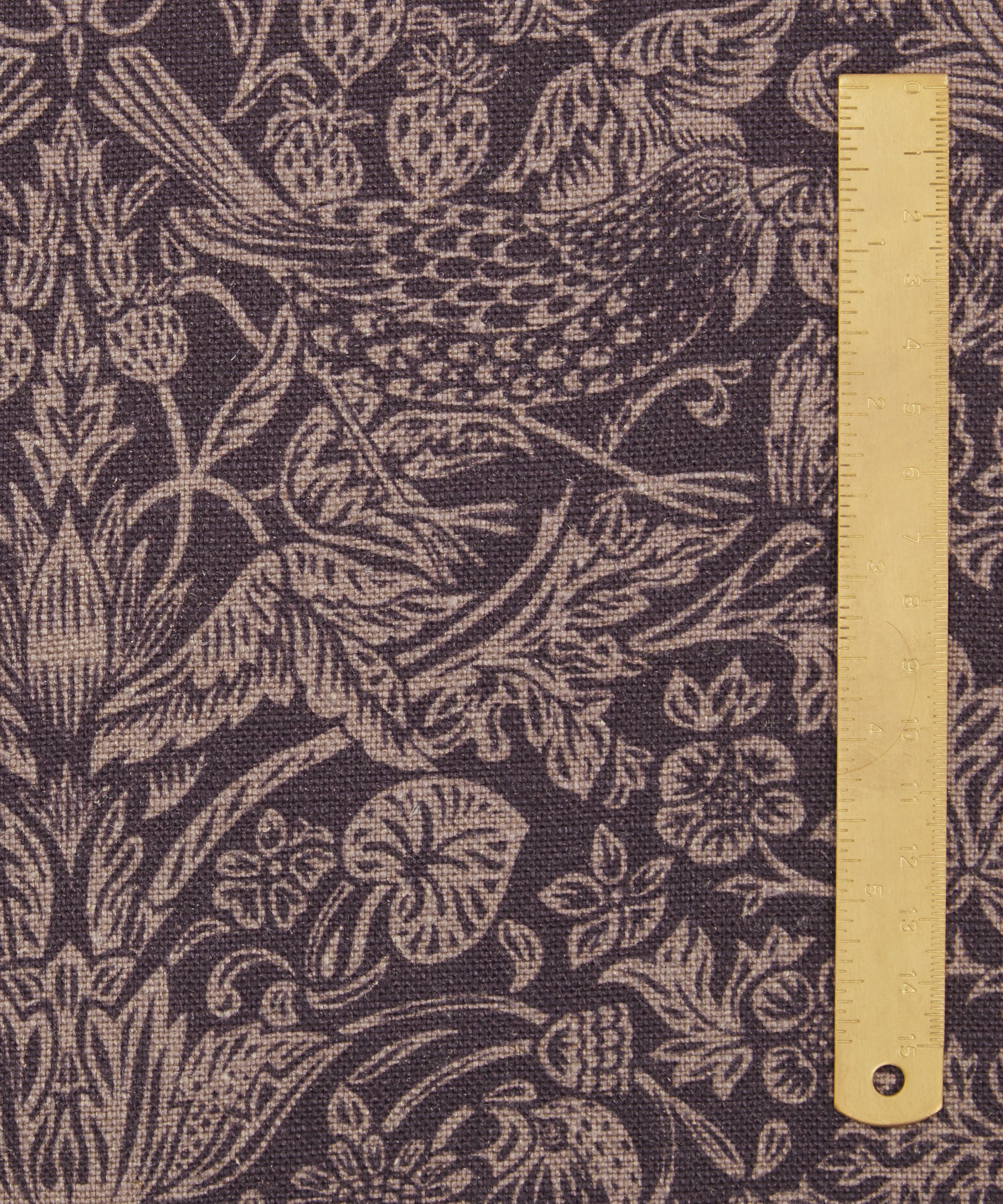 Liberty Interiors - Strawberry Meadowfield Ladbroke Linen in Dragonfly image number 3