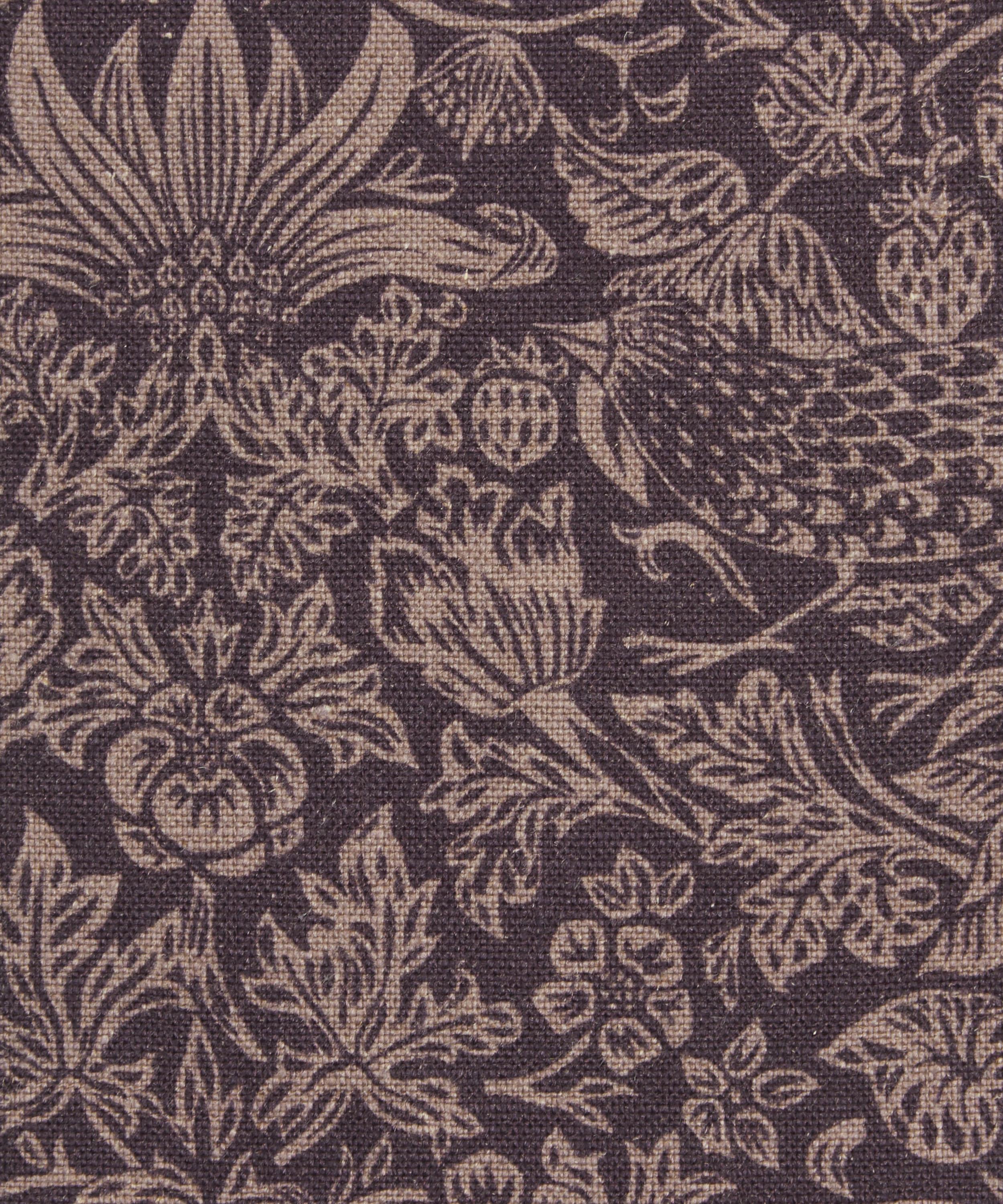 Liberty Interiors - Strawberry Meadowfield Ladbroke Linen in Dragonfly image number 2