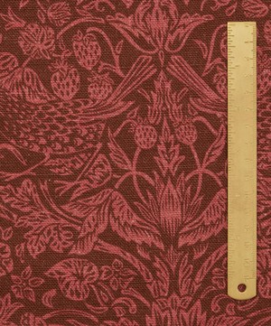 Liberty Interiors - Strawberry Meadowfield Ladbroke Linen in Lacquer image number 3
