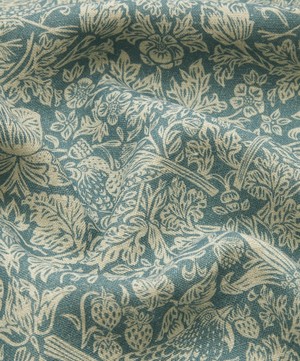 Liberty Interiors - Strawberry Meadowfield Ladbroke Linen in Lichen image number 2