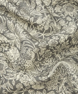 Liberty Interiors - Strawberry Meadowfield Emberton Linen in Pewter image number 2
