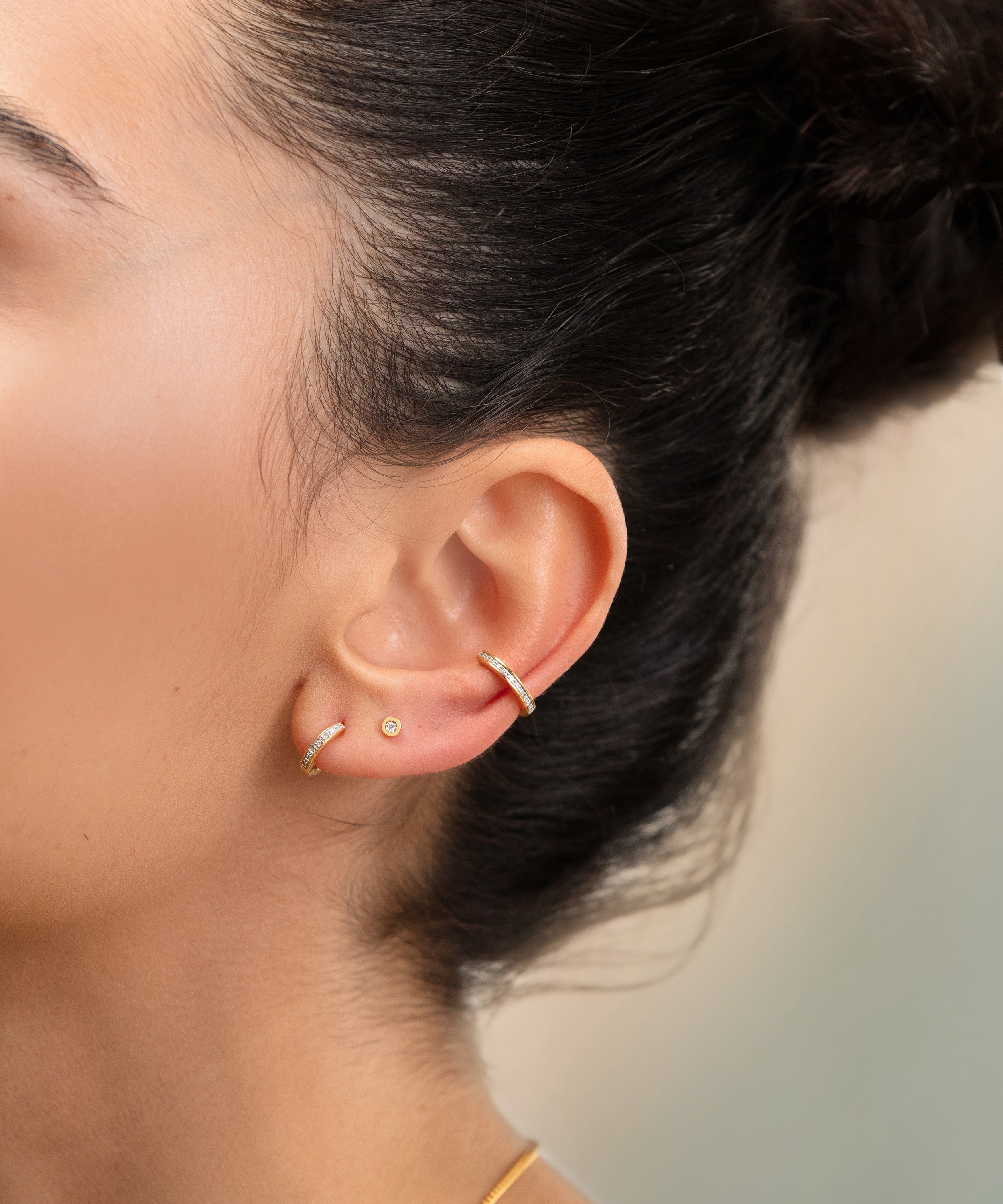 Monica Vinader - Gold Plated Vermeil Silver Skinny Diamond Huggie Hoop Earrings image number 2