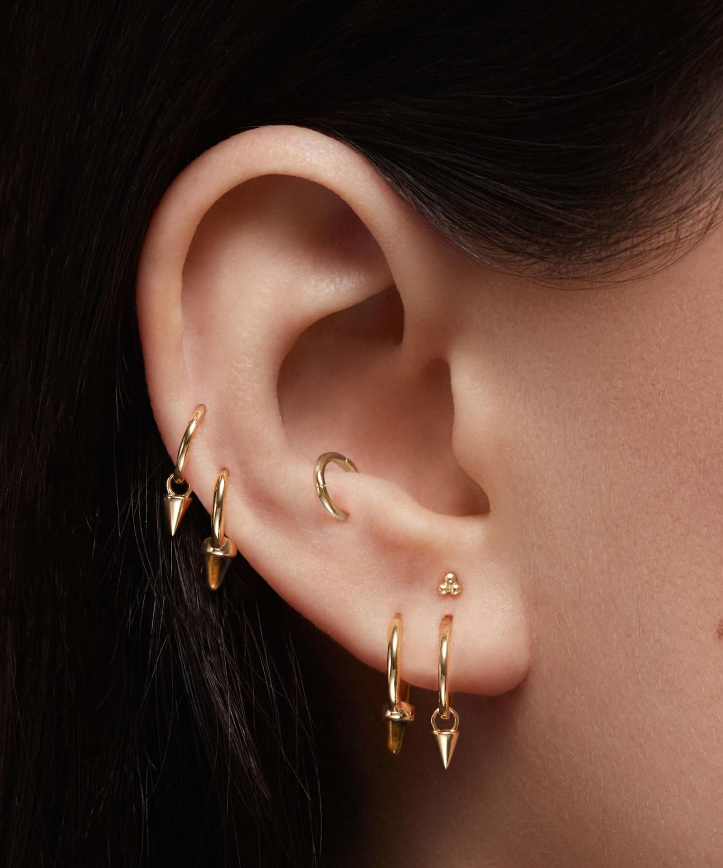 Threaded deals gold earrings